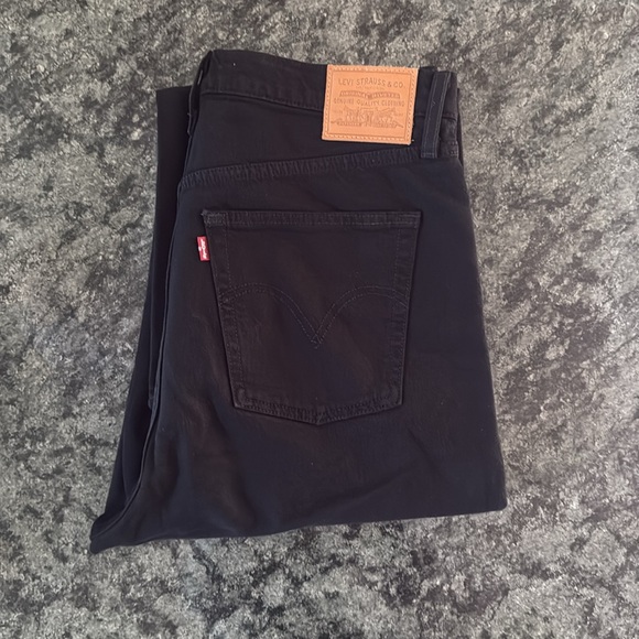 Levi's women’s Ribcage Black Ankle Jeans Timeless Style, size 32 - Picture 8 of 8